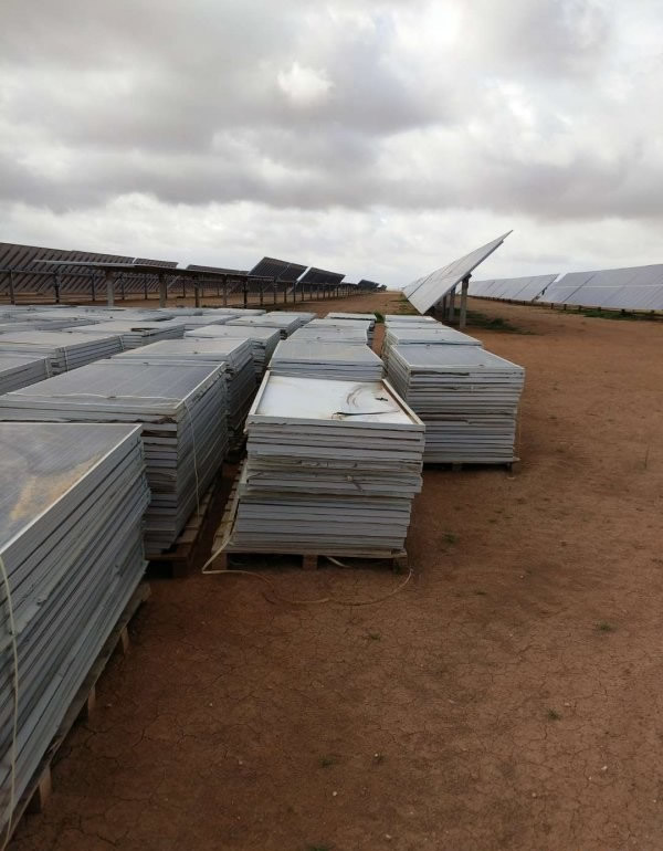 ����M������